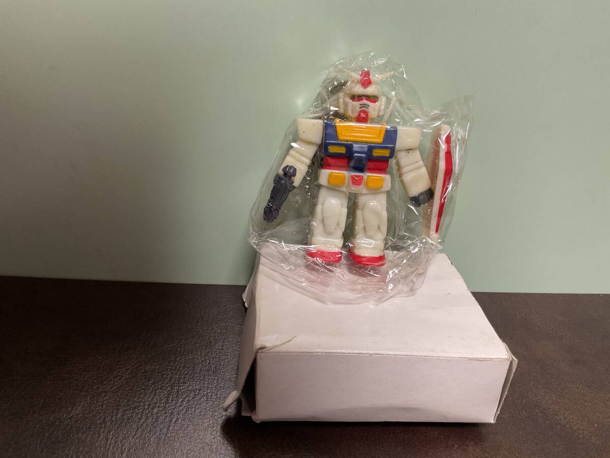 ①⑥新品★機動戦士ガンダム　ガンダム　フィギュア　ガスライター　非売品