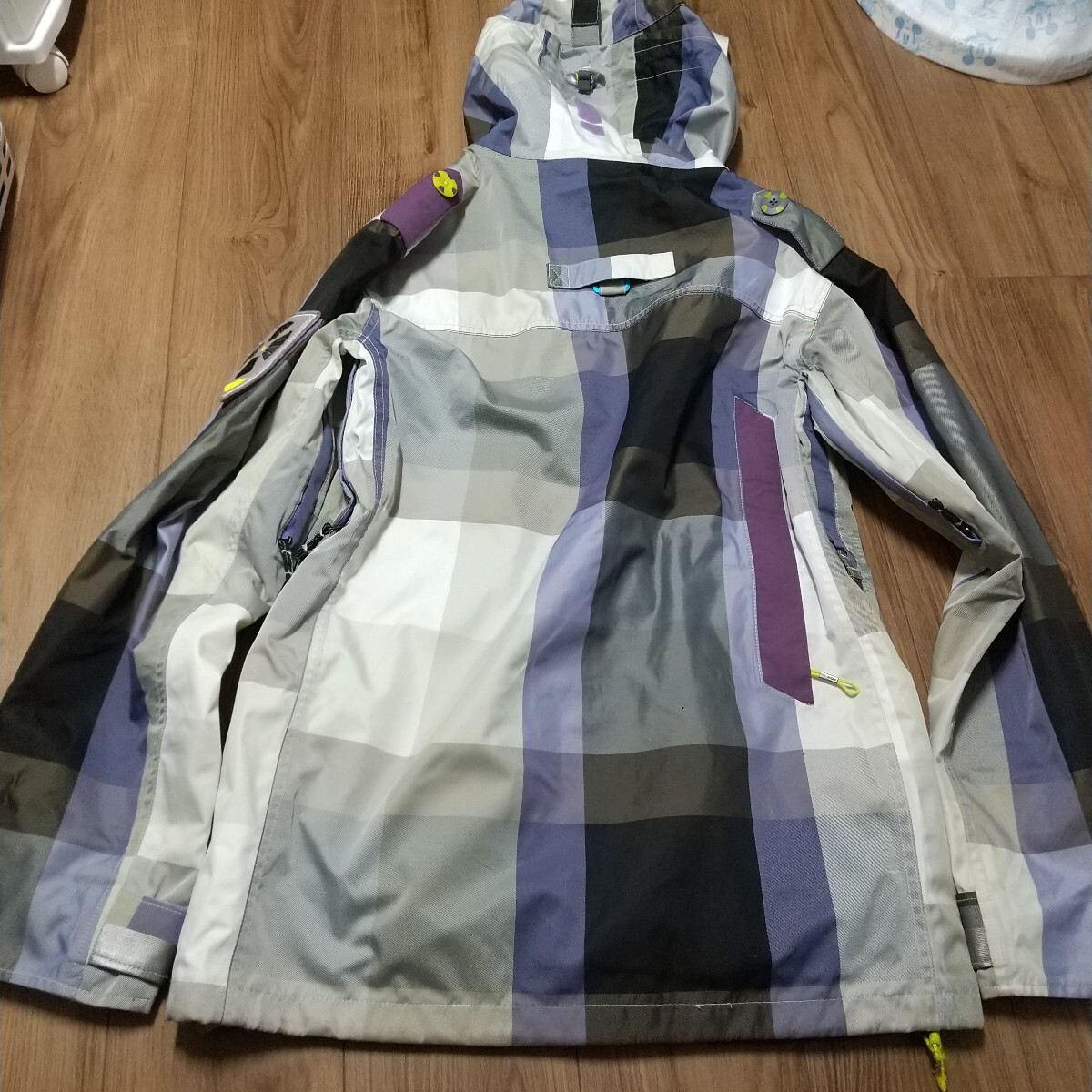 {$data['title']拍卖