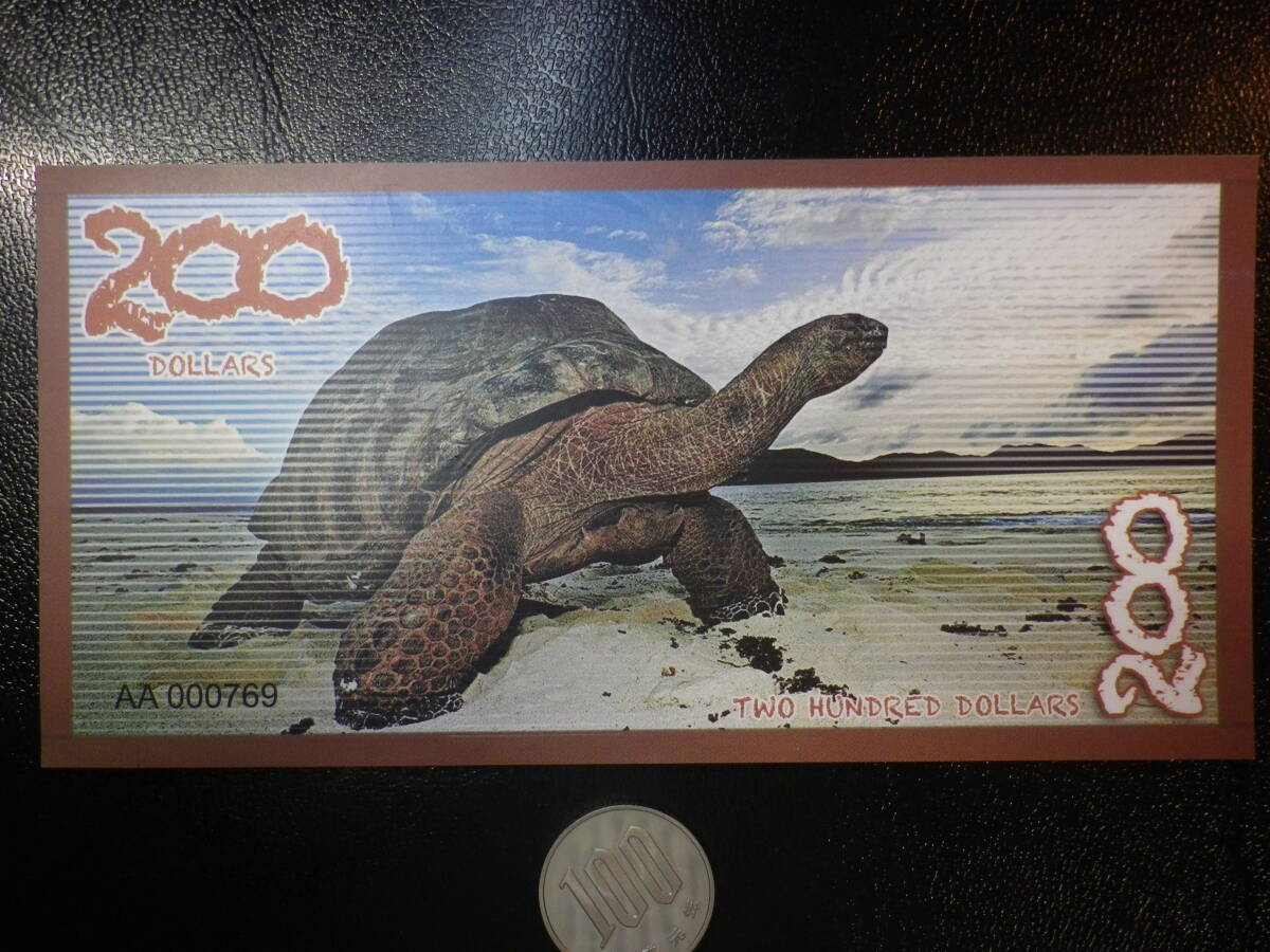 アルダブラ諸島 2012年 ゾウガメ & エリザベス 200Dollars (ファンタジー）