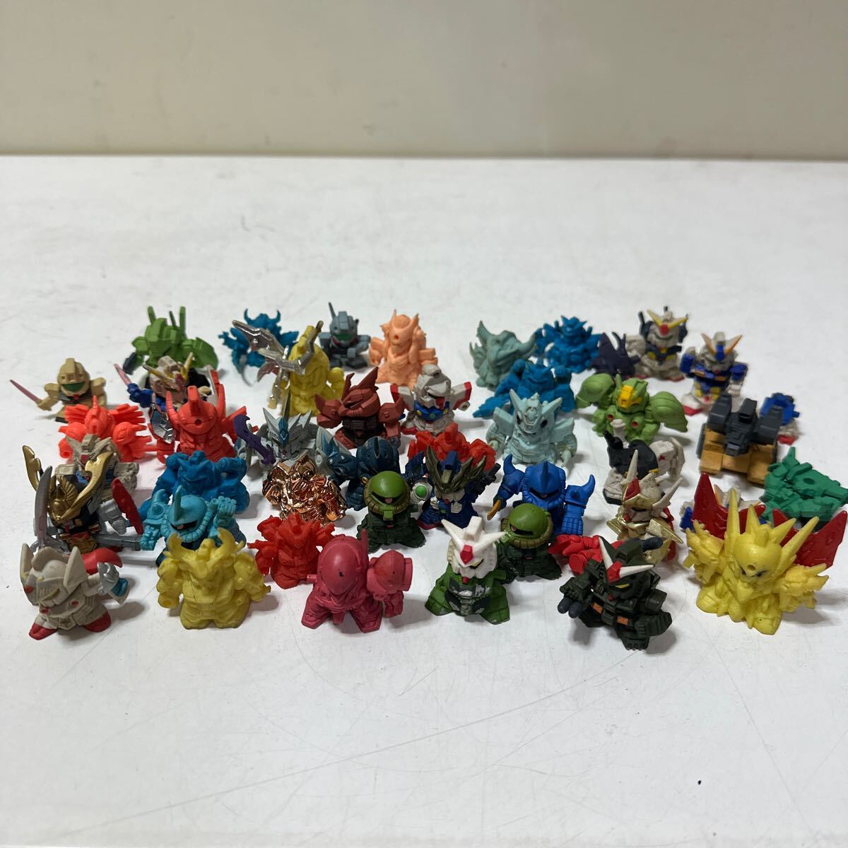 A550 消しゴム ガン消し SDガンダム フィギュア 人形　当時物　昭和レトロ　ジャンク　まとめて　色々　セット ガチャガチャ