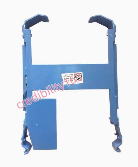 DELL Precision 3630 3640 T3650 ハードディスクマウンタ 3.5インチ　0GW1T5 / 065KHD