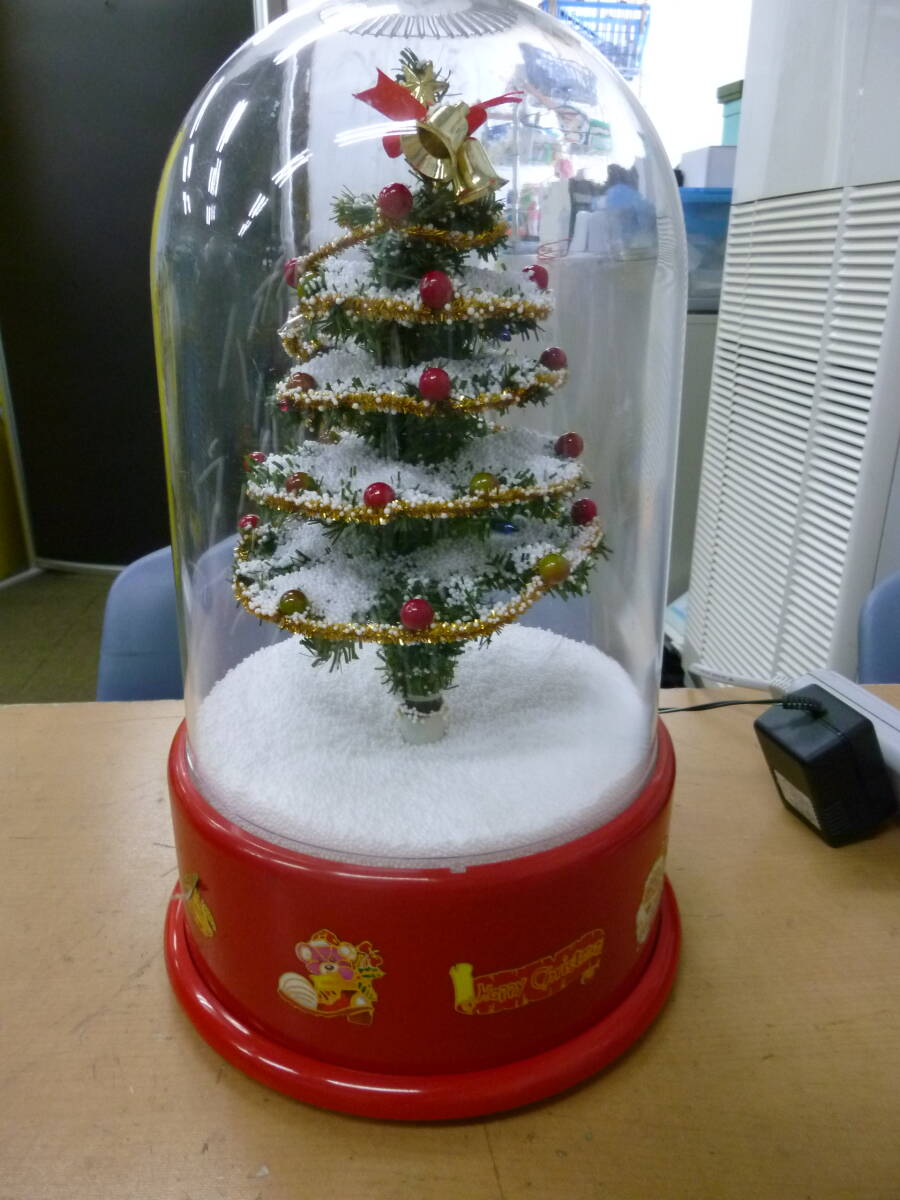 中古ジャンク　クリスマススノードーム【R-78】送料無料（北海道・沖縄・離島・佐川急便中継料金がかかる地域は除く）