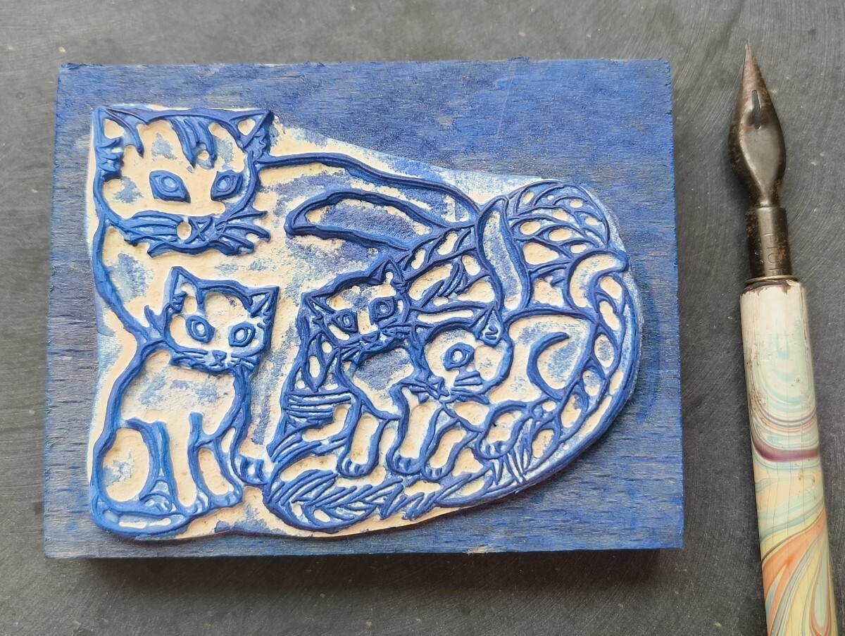 猫家族　母親　子猫　キャット　ペット　家族　カゴ　フランス　アンティーク　スタンプ　ヴィンテージ　はんこ　イラスト　アニマルレトロ