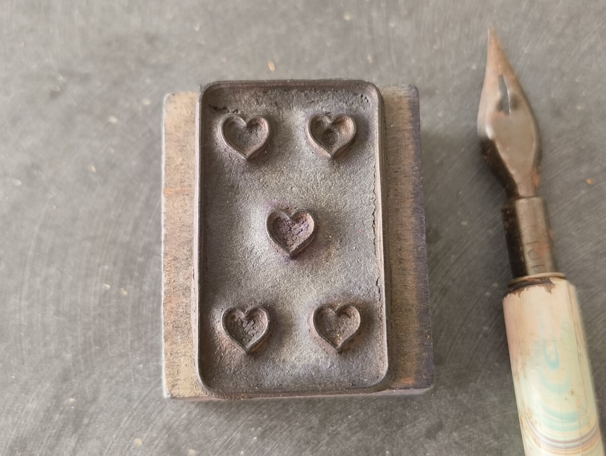 ハート　トランプ　フランス　アンティーク　スタンプ　ヴィンテージ　ハンコ　フレンチ　レトロ　古道具　蚤の市　レトロ　カード　ゲーム