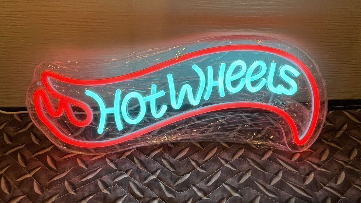 HotWheels LEDネオン ネオン看板 USB電源 調光調整付 吊り下げ ガレージ雑貨 アメリカン雑貨 アメ車 ホットウィール ミニカー ワイスピ