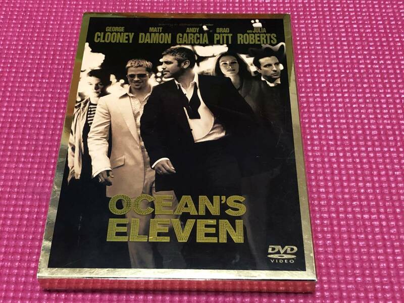 ★☆彡 DVD ★ OCEAN'S ELEVEN オーシャンズ11　★ かっこいい！ ブラット・ピット ジュリア・ロバーツ アンディ・ガルシア マットデイモン