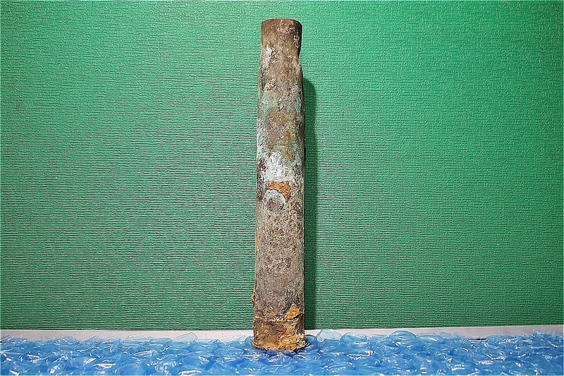 日露戦争 アドミラル・ナヒモフ艦 対地攻撃用 野砲 薬莢 真鍮製 6.4cm 全長 37.6cm 沈没船 引き上げ品