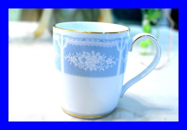 ○新品 ノリタケ Noritake fine Porcelain レースウッドゴールド マグカップ D1578