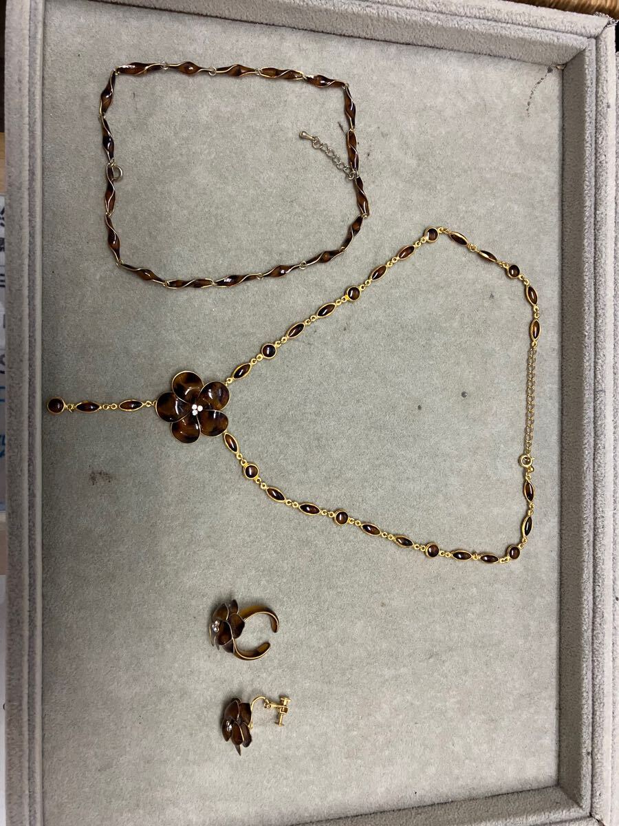 ベッコウセット　ベッコウ　 ネックレス　ブレスレット　イヤリング　リング　アクセサリー　60サイズ