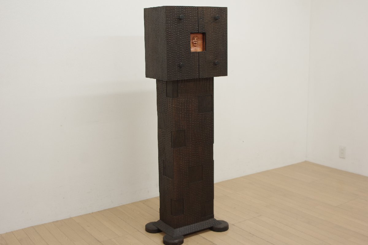 チェスト Thierry Laudren ティエリー・ローレン 木製 彫刻 コンテンポラリーアート 現代美術 2001年 フランス 小物収納 顔 アート