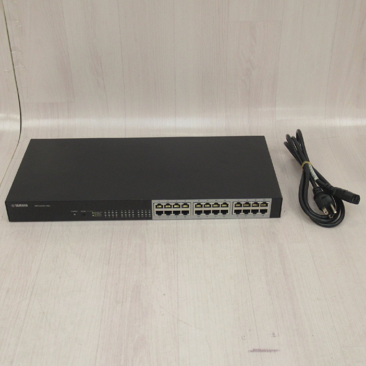 ▲YAMAHA SWX2200-24G オールギガポート スマートL2スイッチ Rev.1.00.08 (Mar.28.2013) 保証有 2F_035