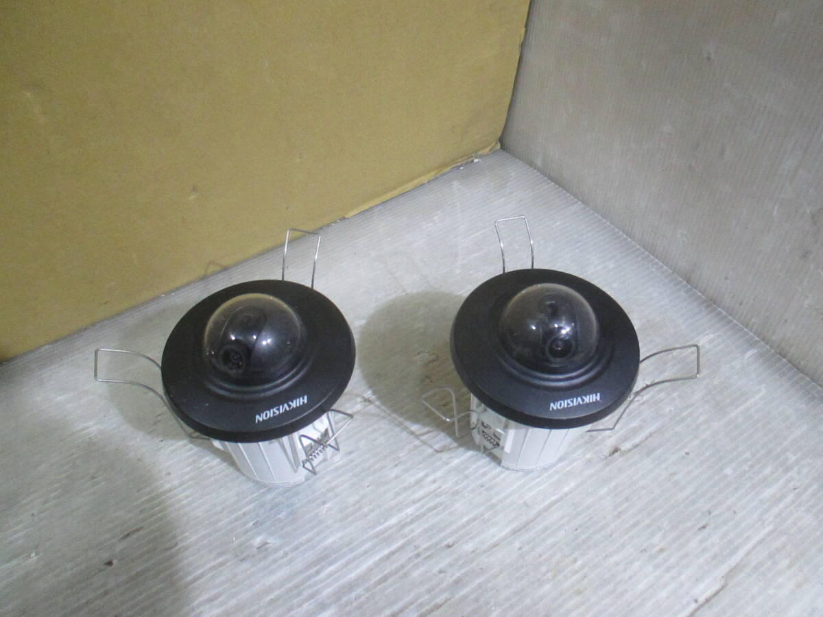 [K1-2/H61212-3]★HIKVISION ネットワークカメラ　DS-2CD2E20F 2.8mm PoE 防犯カメラ 2台セット★ジャンク