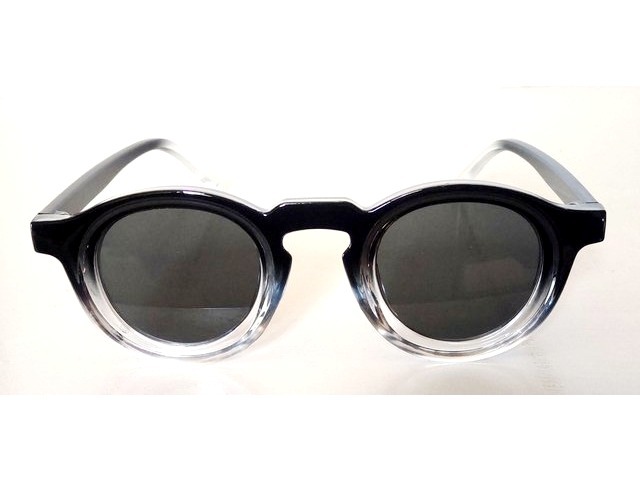 Boston Spur ボストンスパー サングラス ブラックグラデーション 01