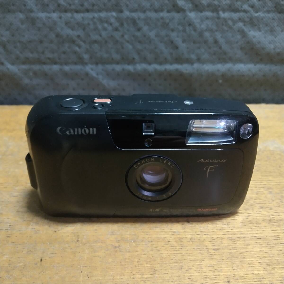 【訳あり品】★Canon Autoboy F ブラック コンパクトフィルムカメラ 動作品ですが・・・★