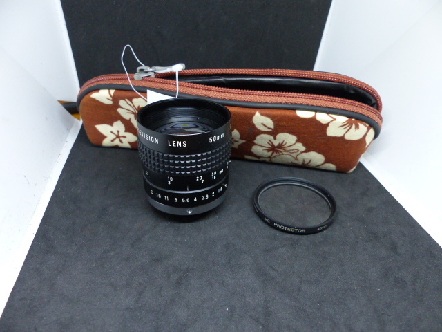 大口径　Cマウント　COSMICAR　50ｍｍＦ1.4　ポーチ付　美品