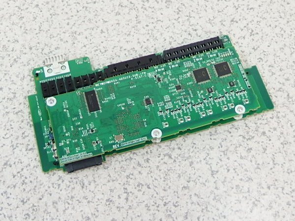 ■βHITACHI/日立　ET-4DSUIS-iFM：4デジタル局線ユニット基板 領収書可 送料一律430円【1211-07】