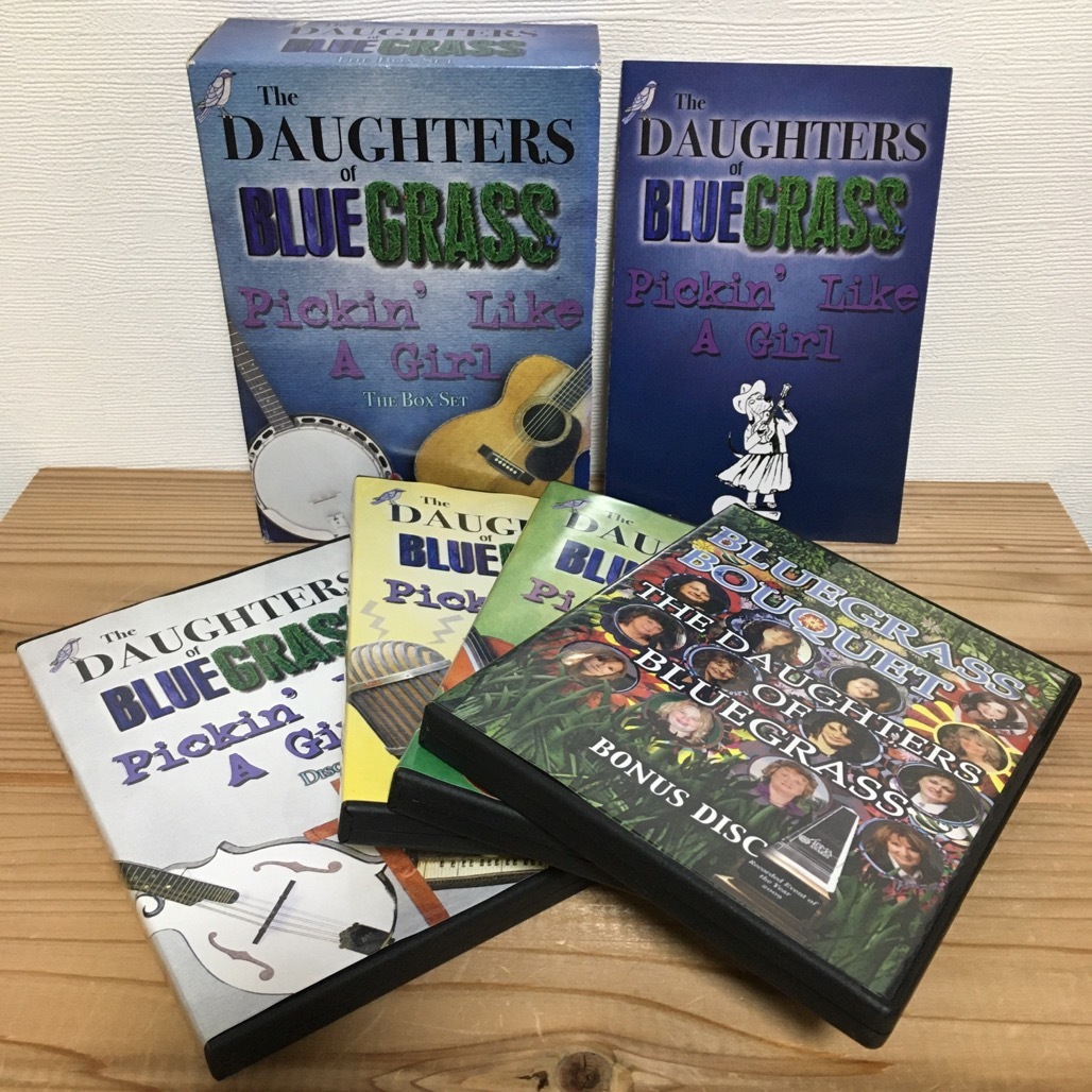 The DAUGHTERS of BLUEGRASS Pickin' Like A Girl THE BOX SET 中古CD4枚組 2013 blue circle records tina adair martha hearon adcock