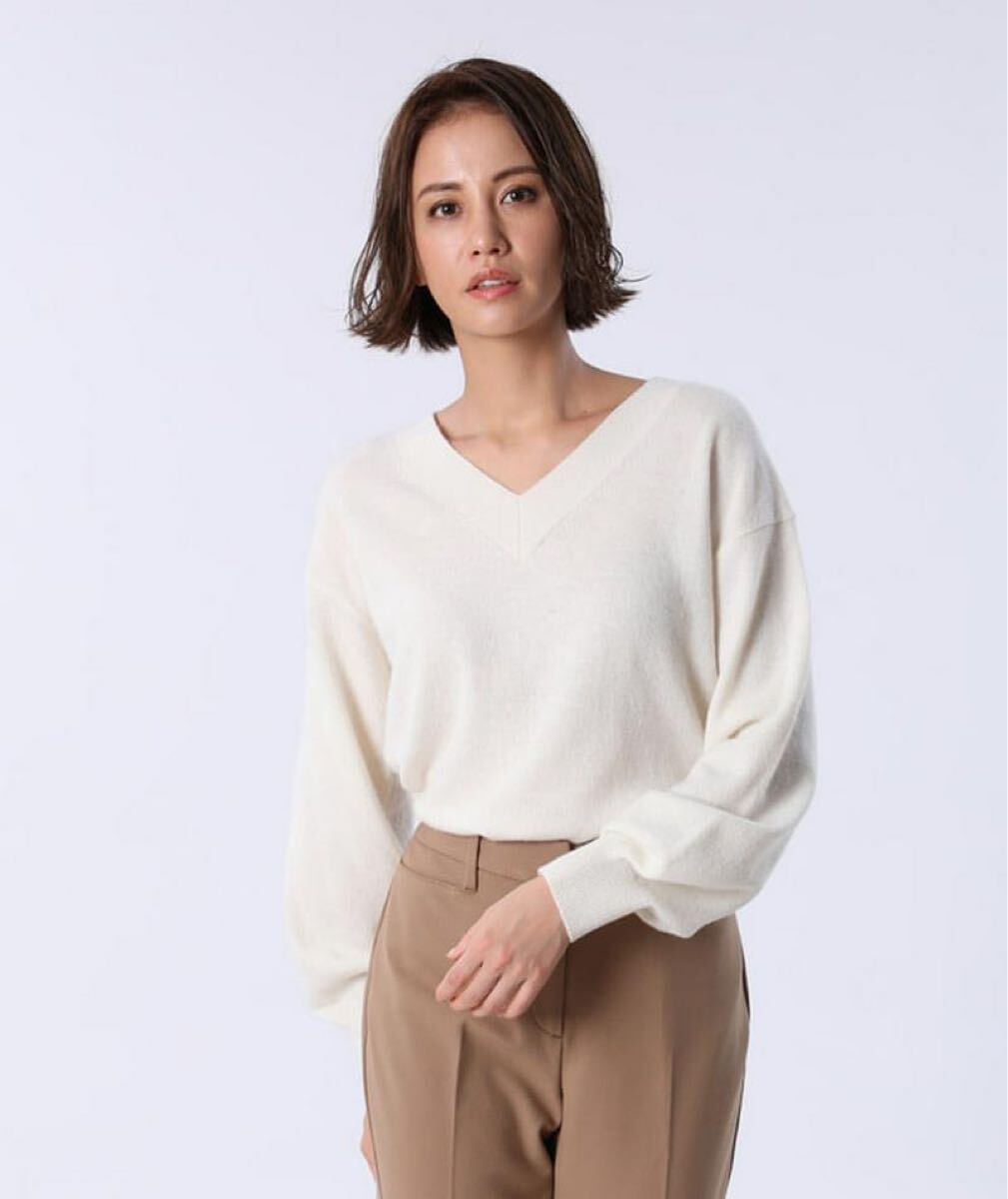 美品 PLST プラステ　ウール カシミヤブレンド　リラックスニット Vネック