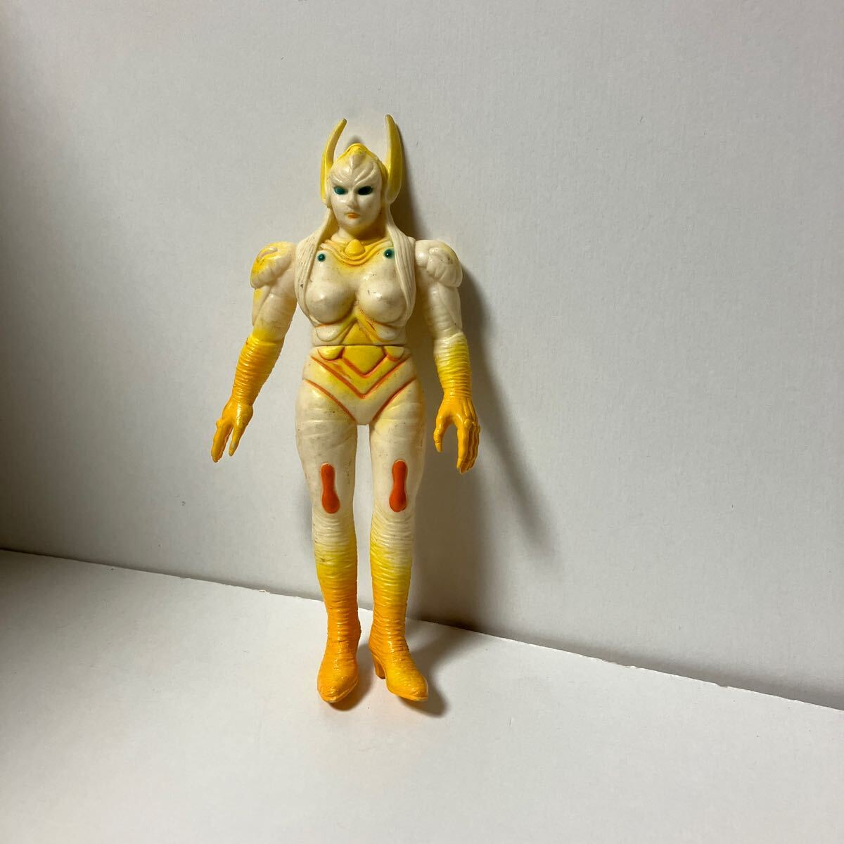 機動刑事ジバン バトル カーシャ マーシャ 1989 バンダイ ミニソフビ フィギュア　高さ約13㎝　　送料無料