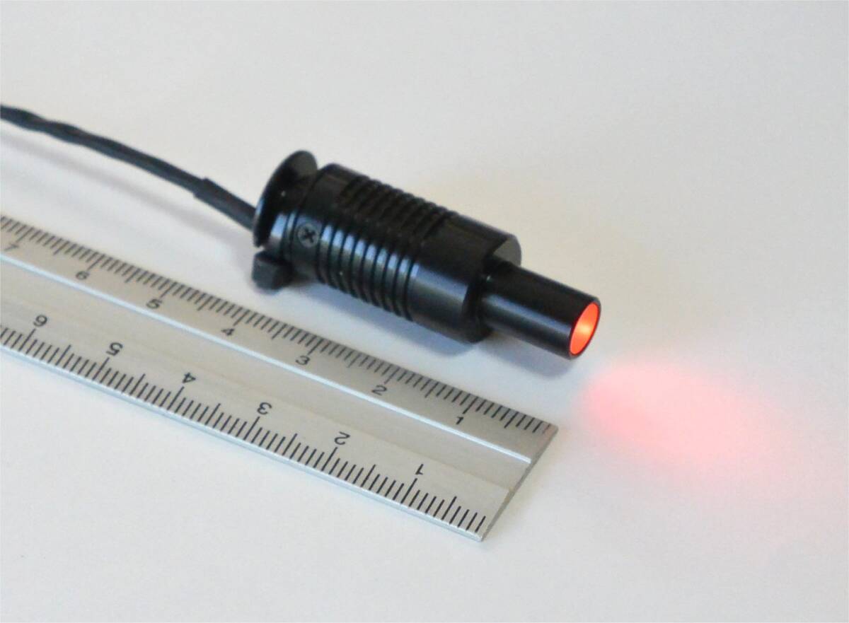 ★ CCS　LEDスポット照明　HLV-14RD-PJ　赤色　テレセントリック・レンズ用に　先端径Φ8mm　24V　1W　美品　動作確認　（送料180円～）