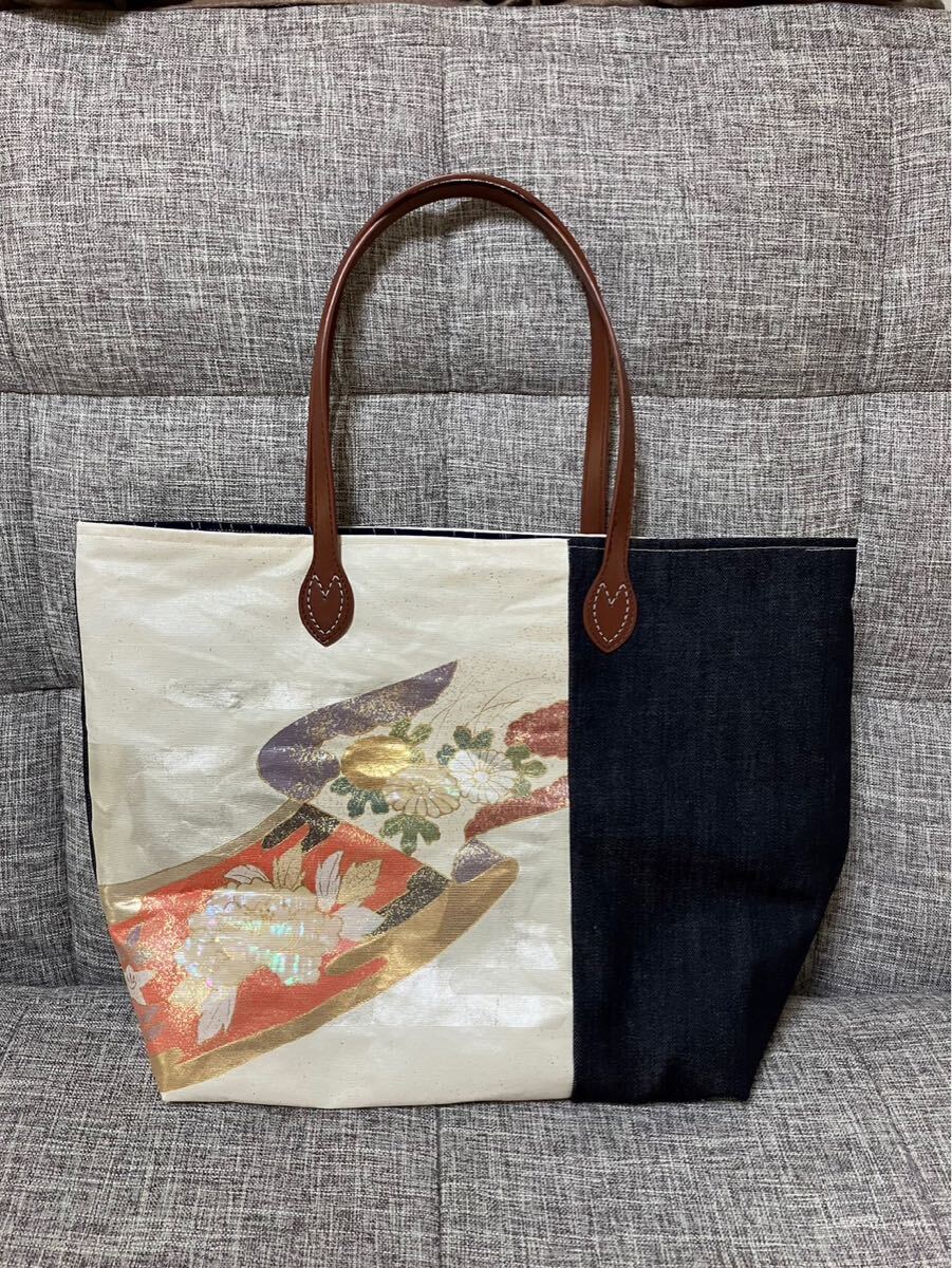 アンズルーム★着物×帯　リメイク★トートバッグ★ハンドバッグ★かばん★大容量　大きめ★白×デニム★花