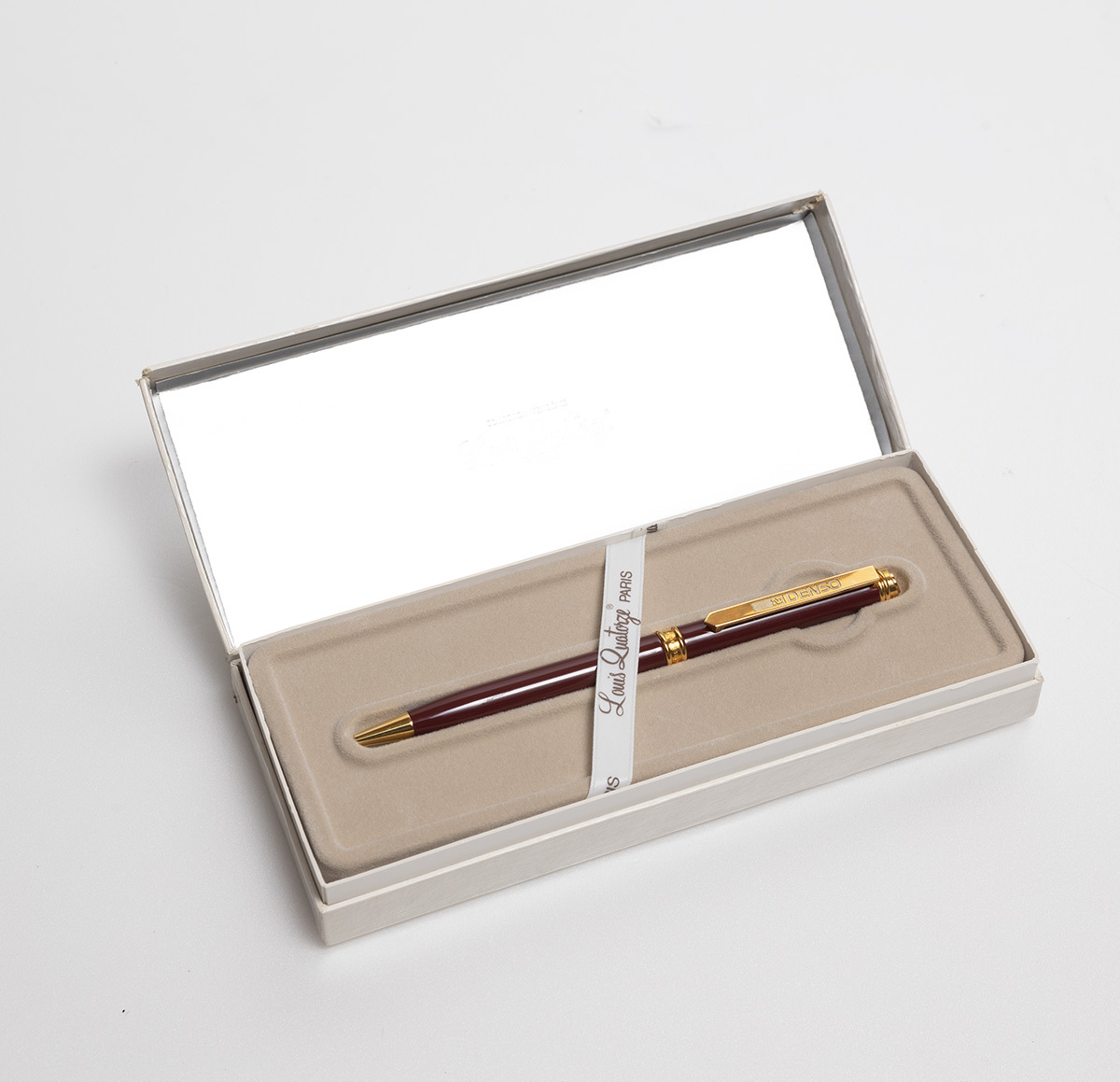 デンソーのロゴ入りLouis Quatorge ボールペン