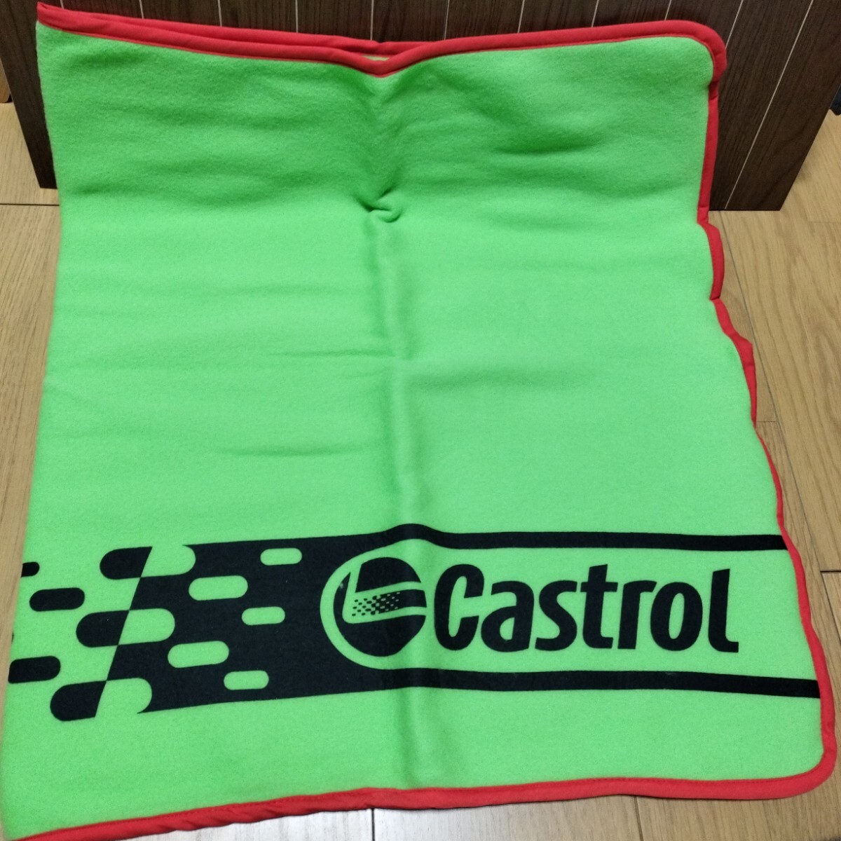 ▼ Castrol≪ブランケット　1枚≫サイズ 約56cm×約98cm　カストロール