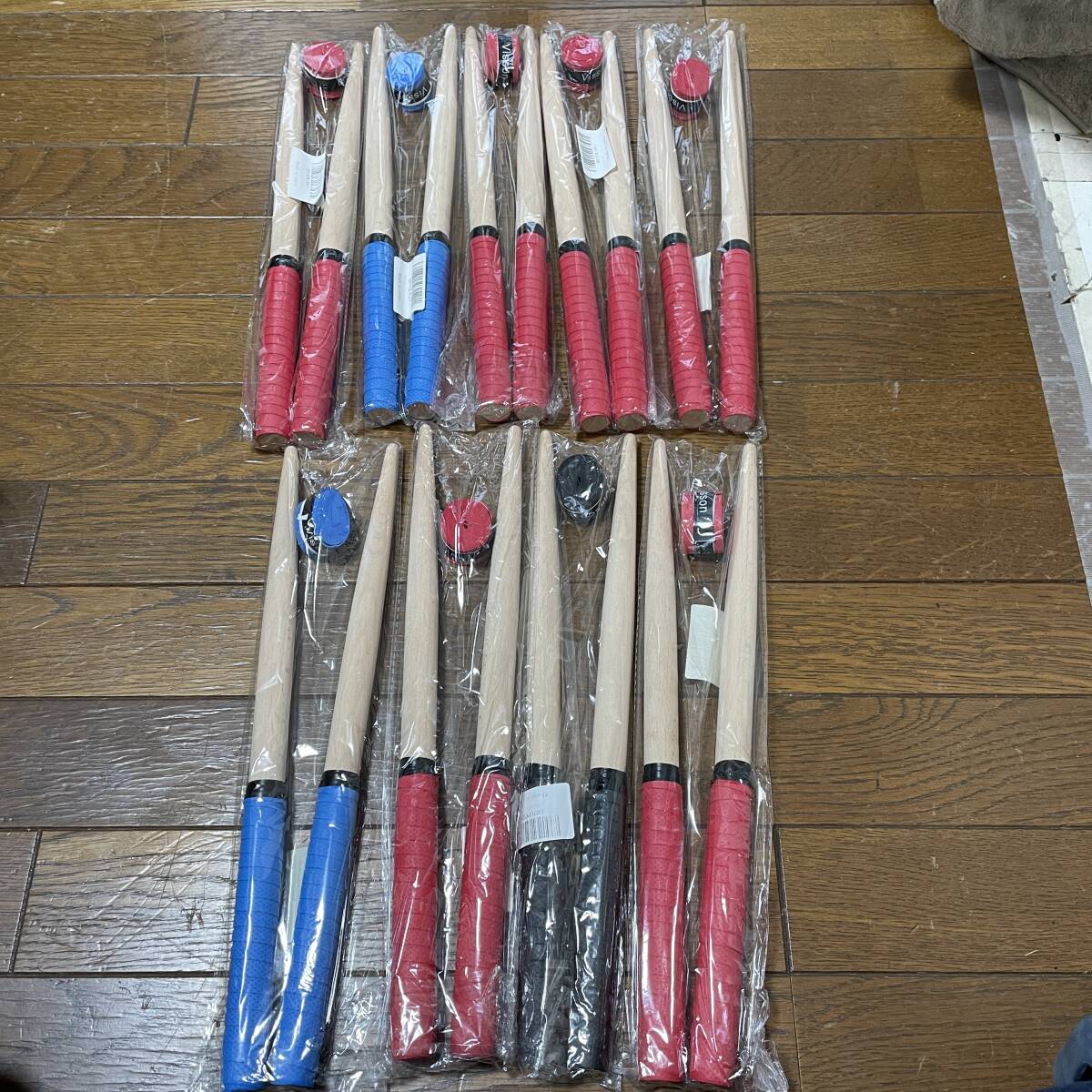 未使用　太鼓の達人　マイバチ　9本セット　交換グリップ付き　赤　青　黒　3色セット　　ＸZ 3460C