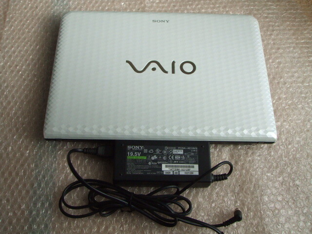SONY PCG-61A11N Core i3 HDD 320GB RAM 4GB Win10認証済み 小難あり ジャンク