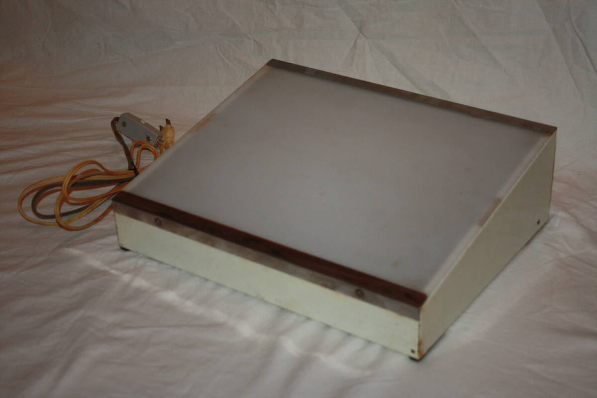 スライドフィルム照明