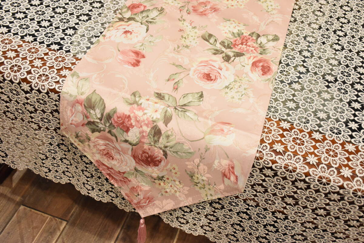 M-LA16*条件付き送料無料も有！*撥水加工*テーブルランナー*ピンク*32×150*バラ*ローズ*リバーシブル*お手入れ簡単*テーブルセンター