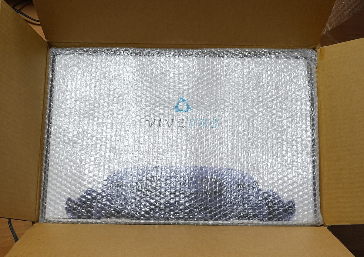 【箱のみ】 HTC VIVE PRO フルセット版