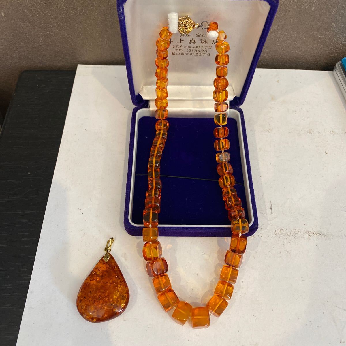 琥珀 ネックレス　琥珀ペンダントトップ　まとめ　総重量47.5g