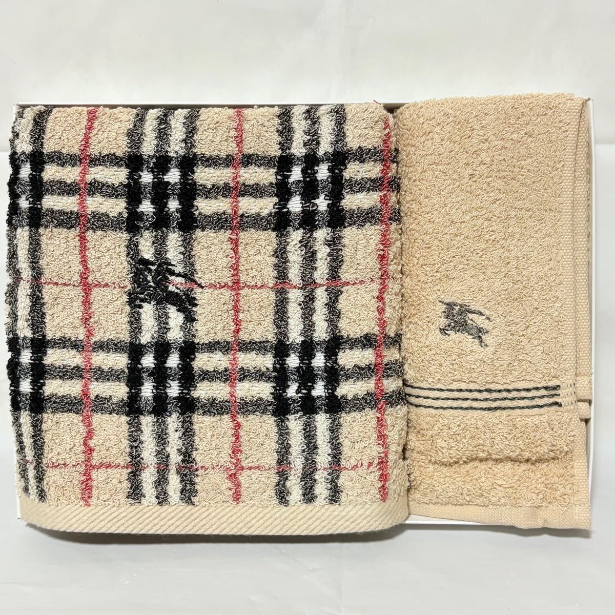 美品未使用箱無し発送　 BURBERRY LONDON バーバリーロンドン　ノバチェック　ホースロゴ　 フェイスタオル ウォッシュタオル　