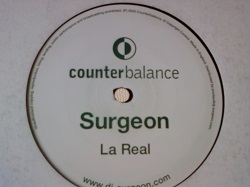 テクノ Surgeon / La Real 12インチです。