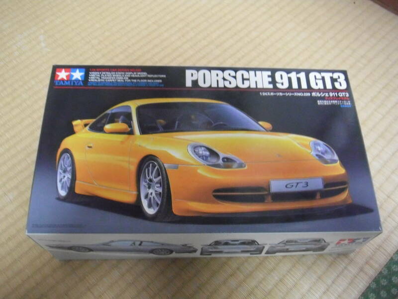 タミヤ　★ ポルシェ ★　911 GT3 プラモデル　組立未　黄色　イエロー　TAMIYA　PORSCHE