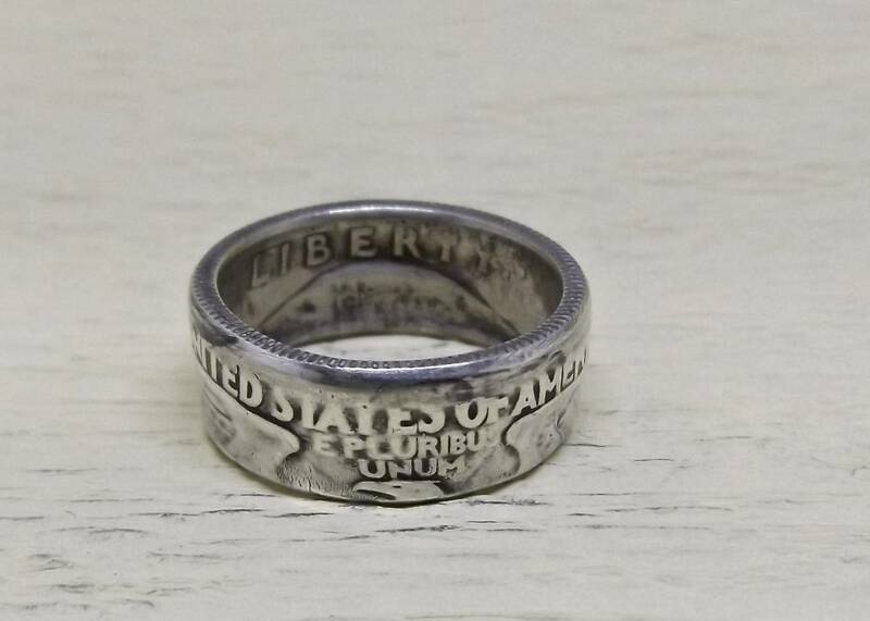 13号サイズ　　新品　未使用　 コインリング　25セント銀貨使用　 （10554）送料無料 本物のコインで制作した手作り銀の指輪