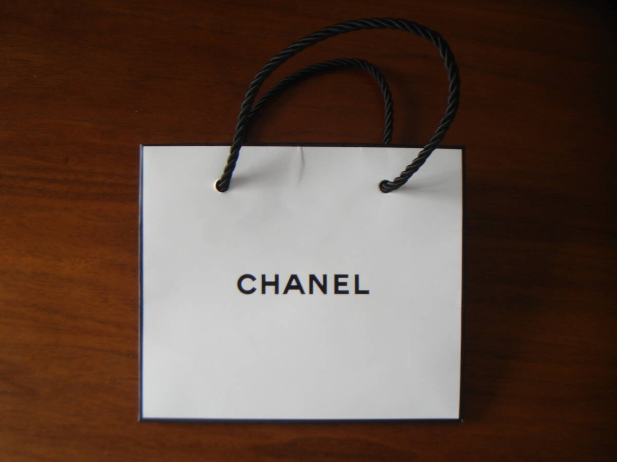 シャネル ショッパー 紙袋 CHANEL 極小サイズ ショップ袋