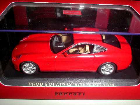 ixo 1/43 Ferrari フェラーリ612 SCAGLIETTI 2004 (レッド)