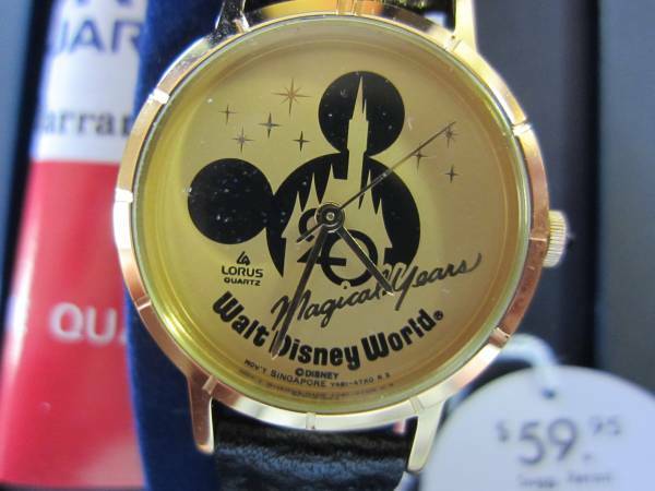 ディズニーワールド■20周年記念■女性用腕時計■1991年　