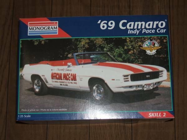 MONOGRAM モノグラム1/25 '69 シボレー カマロ インディペースカー プラモデル 未組立 Chevrolet Camaro Indy Pace Car