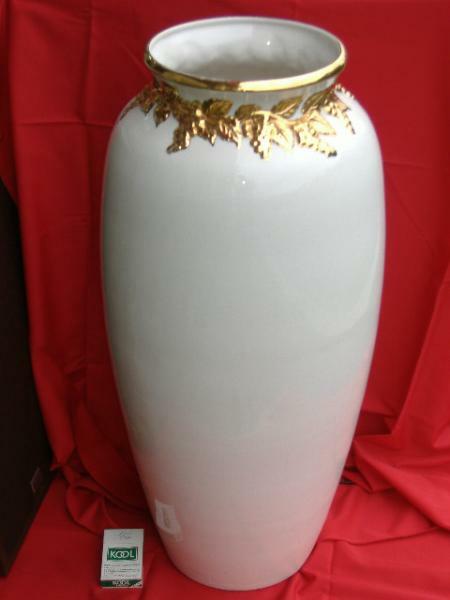 陶器　大型 　金縁　白色　 花瓶　 瓶　壷 　西洋　 売切