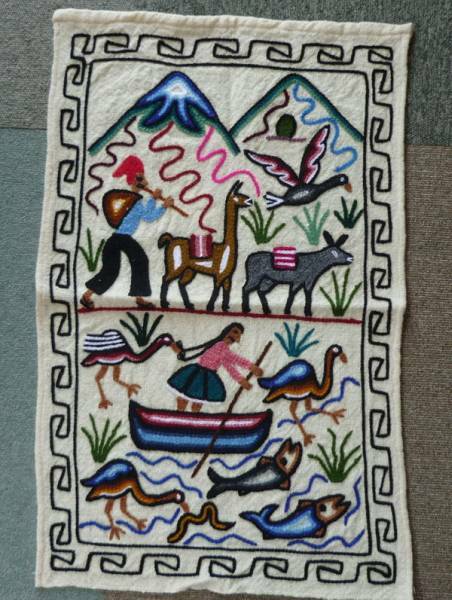 全国送料無料 ペルー S12 民族織物 タペストリー 壁掛け 手刺繍 アンデス アルパカ インディオ チチカカ湖 フォルクローレ衣装 伝統織物