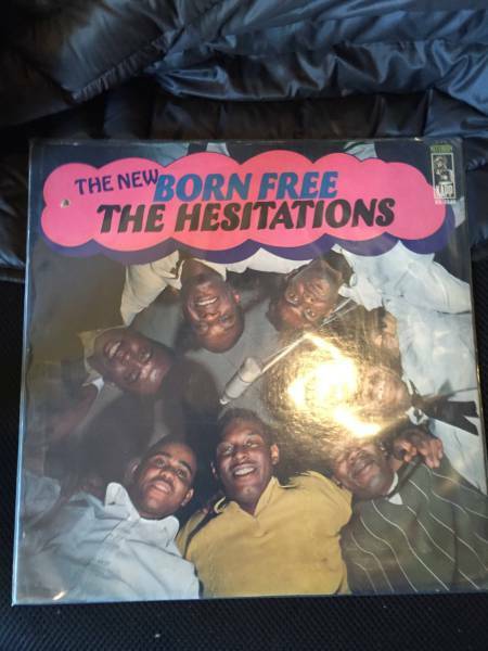 HESITATIONS　/　　THE NEW BORN FREE　（宅急便送料込み）