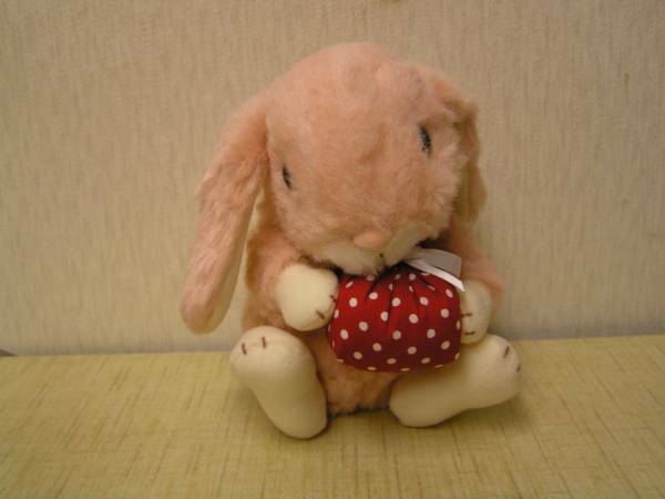ロップイヤー☆プレゼント持ったウサギのぬいぐるみ《ピンク》