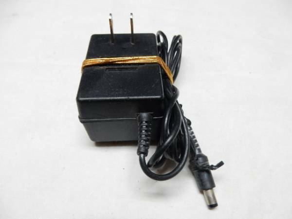 SONY AC POWER ADAPTOR AC-T95 中古 A-47