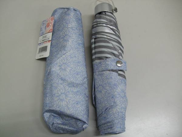 新品 折りたたみ傘 水色/花柄 (晴雨兼用) [909-387] ◆送料無料(北海道・沖縄・離島は除く)◆ S