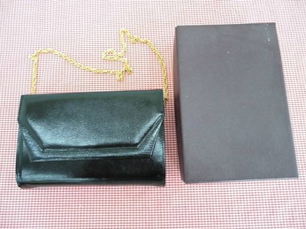 ●【URBAN ROAD】　高級　皮革　バッグ　　２WAY　　　　黒　　金色 チェーン　　箱付き