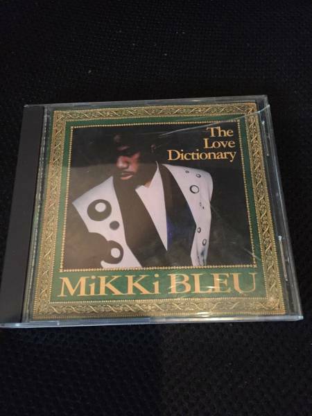 MIKKI BLEU / THE LOVE DICTIONARY 　直筆サイン入り