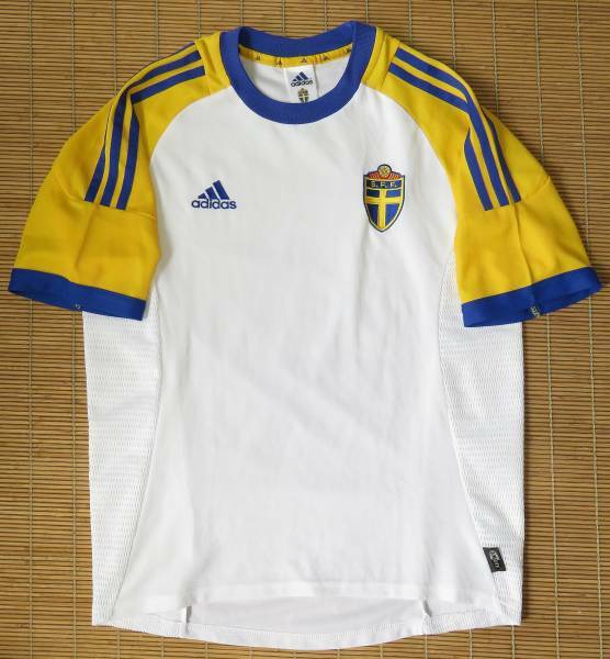 正規品2002ワールドカップ～日韓大会　2002スウェーデン代表～アウェイ用・半袖　ユニフォーム　白